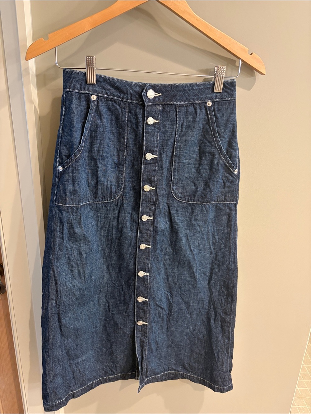 Daily Blue “Tephy” Button-Front Dark Blue Denim Midi Skirt
